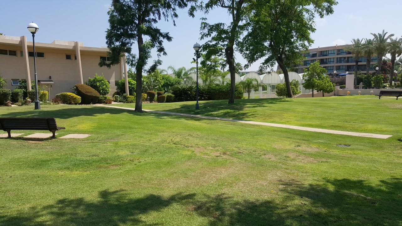 Neot Golf Caesarea Garden Apartment Экстерьер фото
