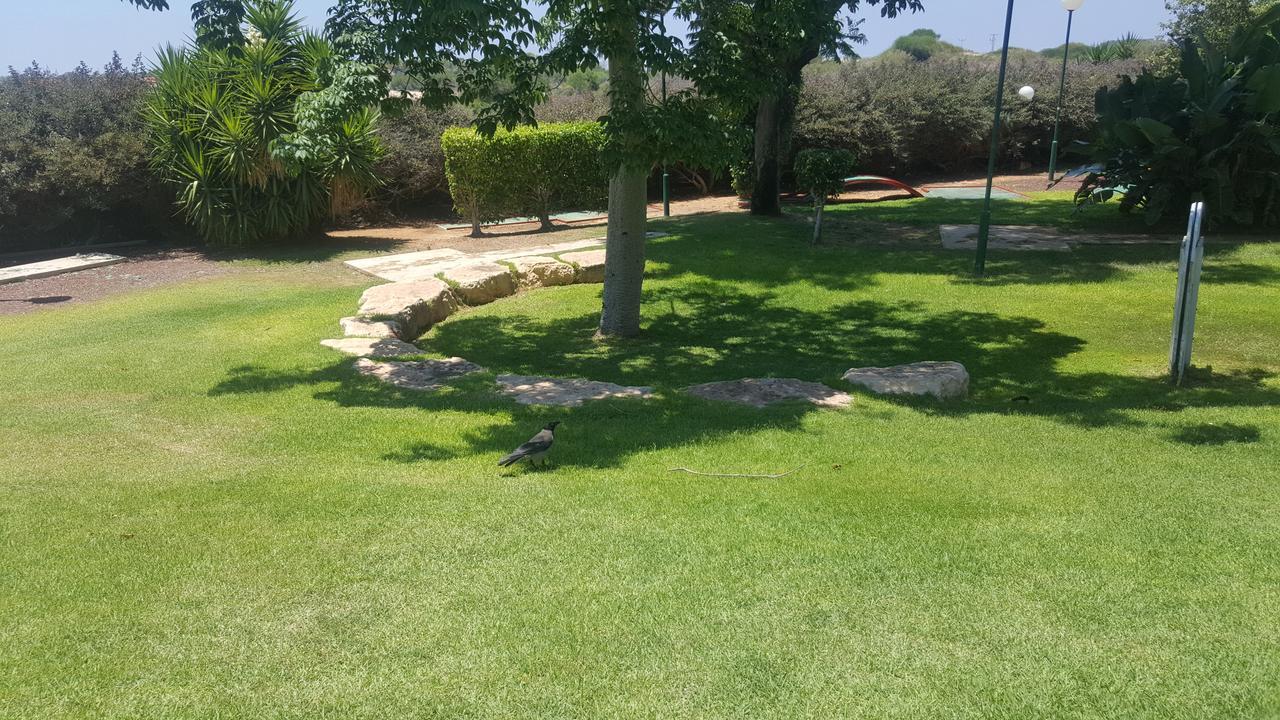 Neot Golf Caesarea Garden Apartment Экстерьер фото